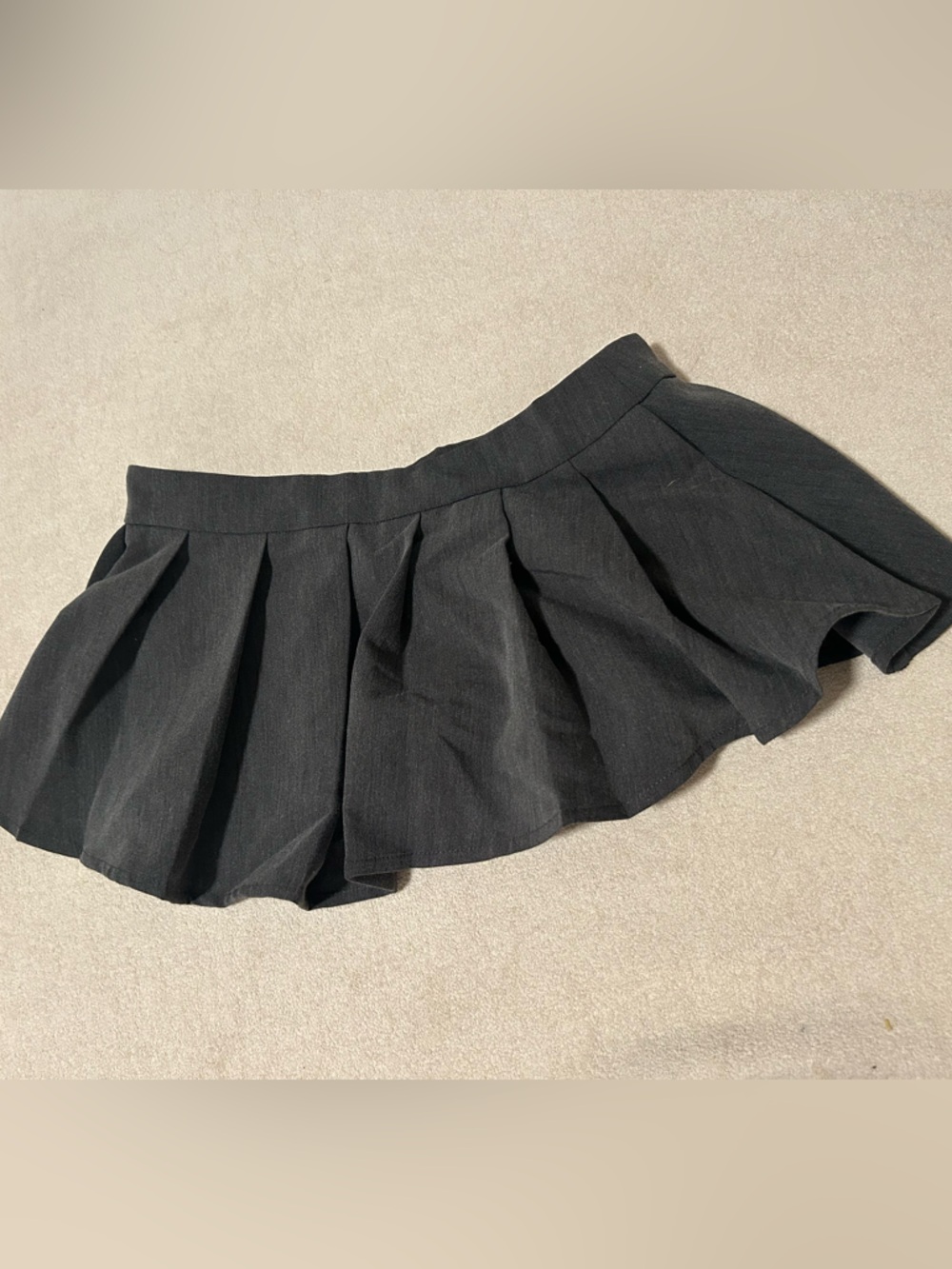 Black Pleated Mini Skirt